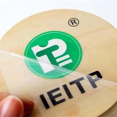 Αμέσως ξηρό UV DTF πολυμερές φιλμ εκτύπωσης 30cm για γυαλί ξύλο δέρμα μέταλλο ακρυλικό