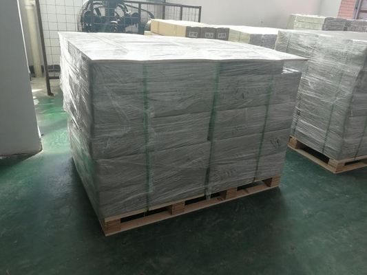 48*64cm Υδατοβόλο μελάνι PET Offset Τύπο Φιλμ Αντίσταση χημικών ουσιών 75μm Φιλμ απελευθέρωσης PET